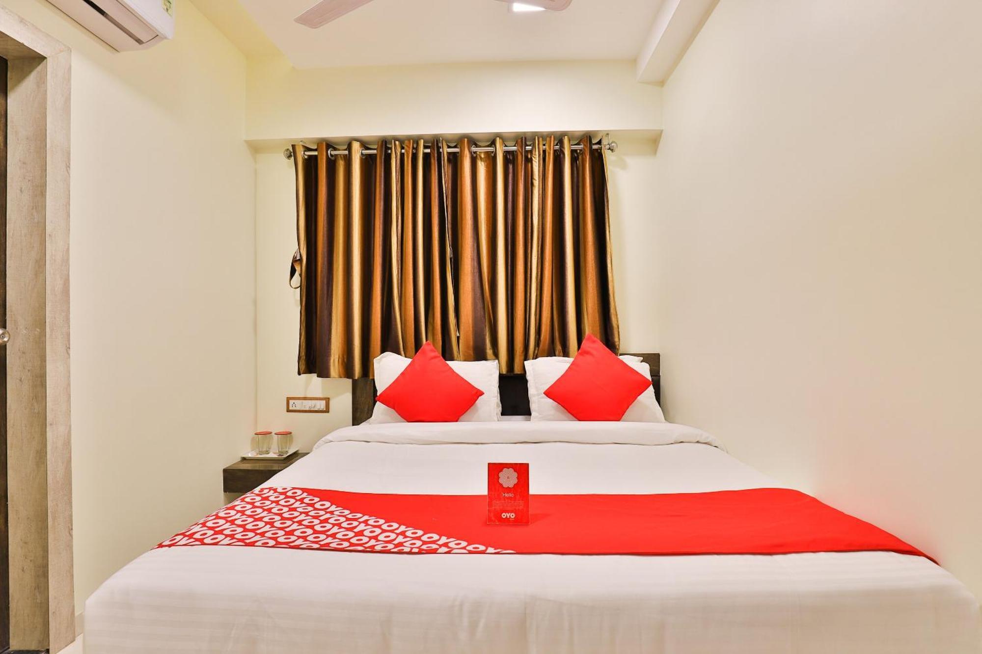 Hotel O Red Apple Ахмедабад Екстер'єр фото